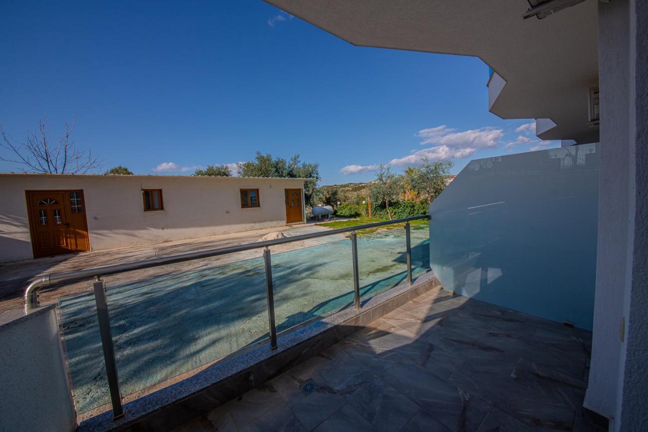 Hotel Landi Ksamil Extérieur photo