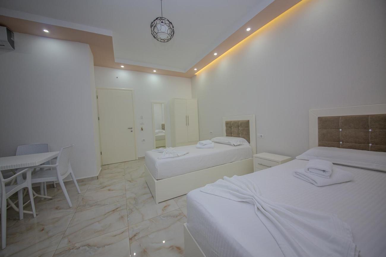 Hotel Landi Ksamil Extérieur photo
