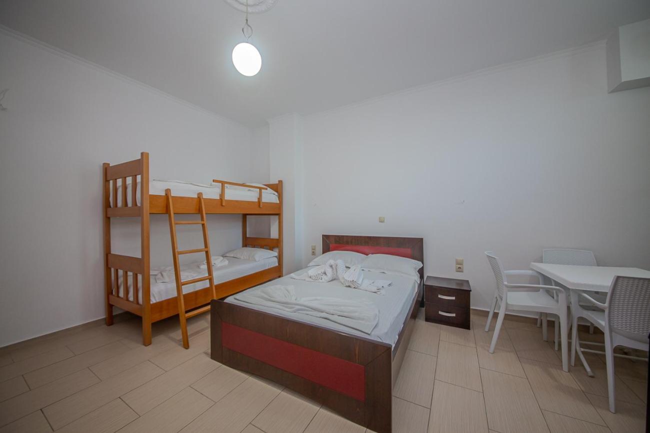 Hotel Landi Ksamil Extérieur photo