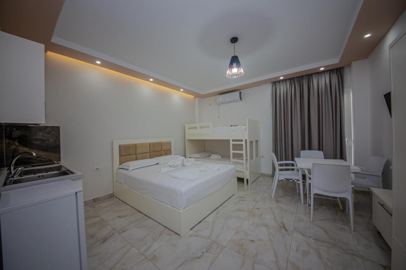 Hotel Landi Ksamil Extérieur photo